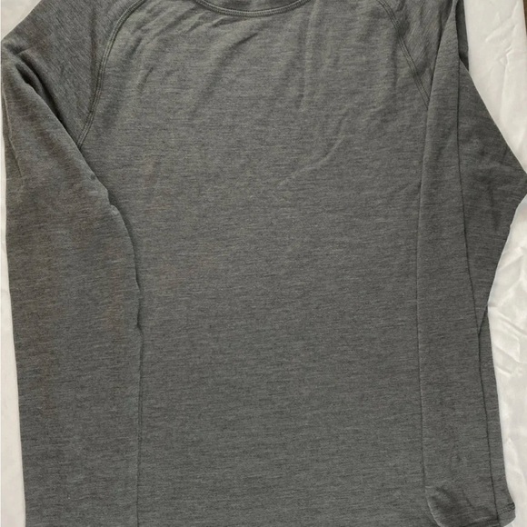 Men’s All In Motion Merino Wool Blend Long Sleeve Shirt Size S Ebony Heather - Picture 3 of 5
